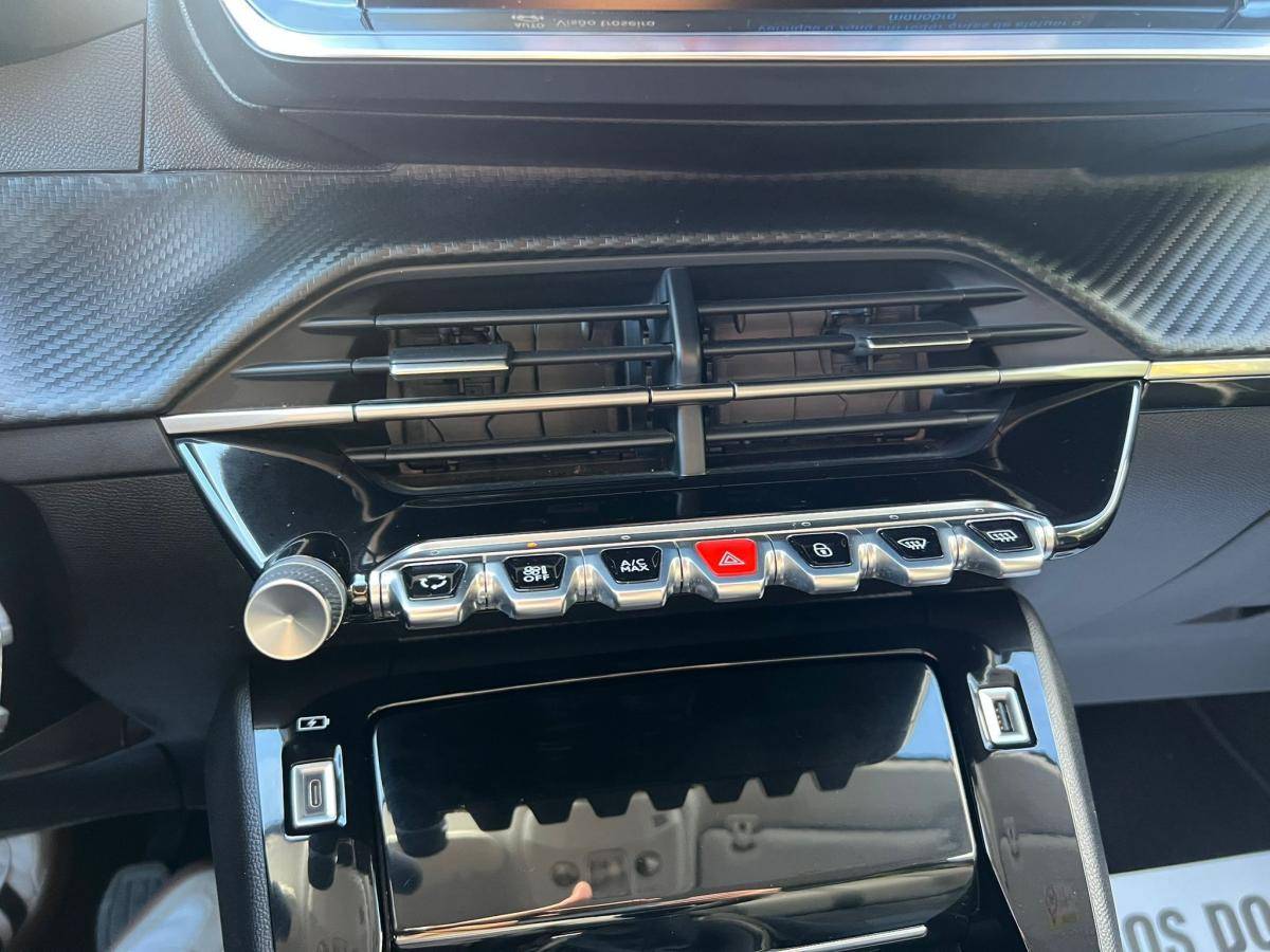 peugeot-208-2023-gasolina-1199cc