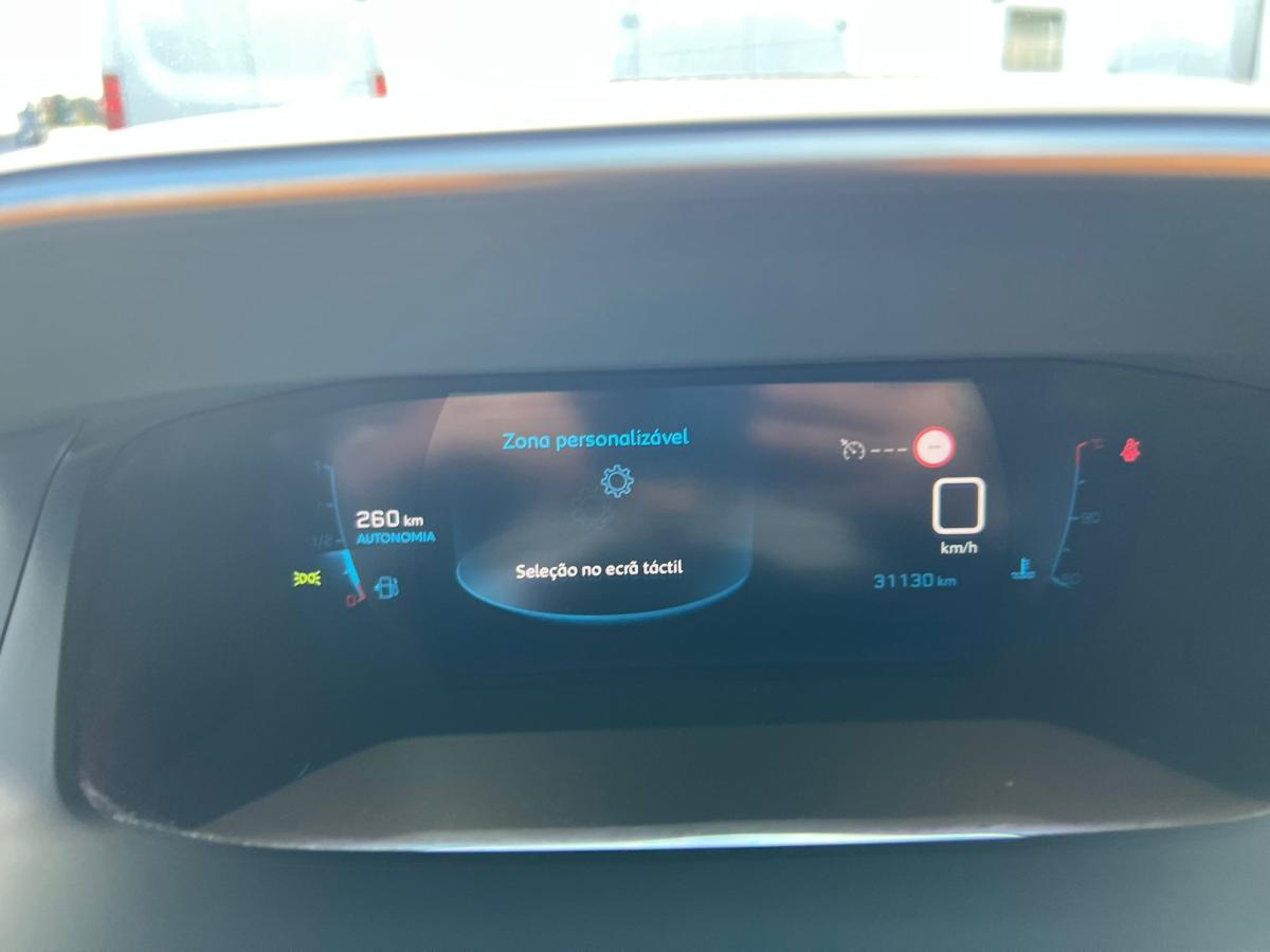 peugeot-208-2023-gasolina-1199cc