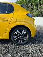 peugeot-208-2023-gasolina-1199cc