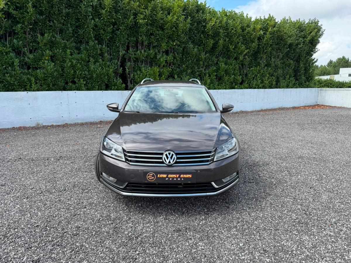 volkswagen-passat-variant-2013-diesel-1598cc
