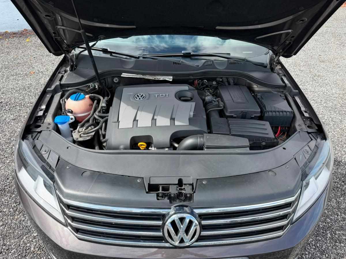 volkswagen-passat-variant-2013-diesel-1598cc