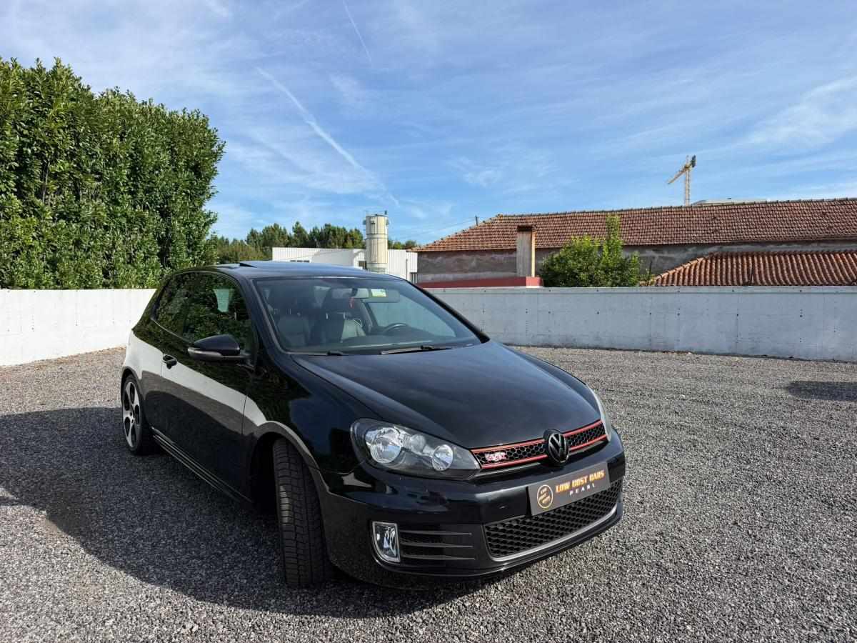 volkswagen-golf-2011-gasolina-1984cc