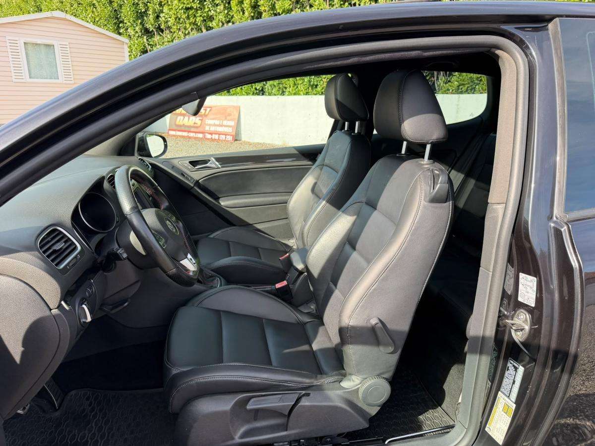 volkswagen-golf-2011-gasolina-1984cc