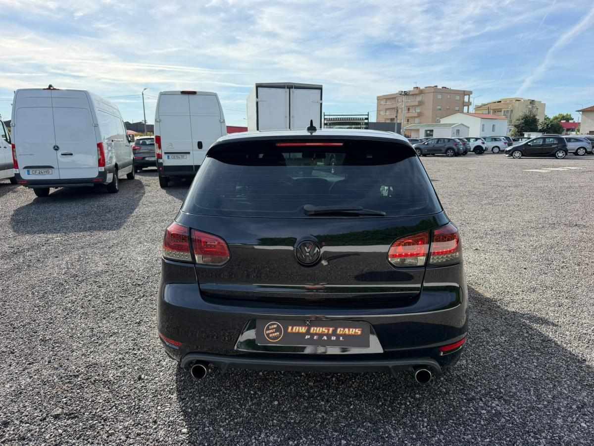 volkswagen-golf-2011-gasolina-1984cc