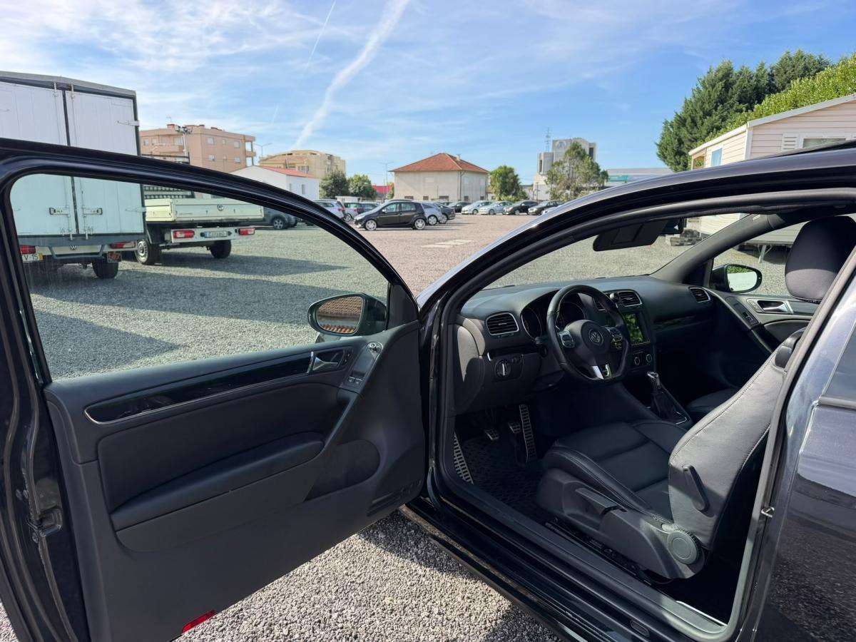 volkswagen-golf-2011-gasolina-1984cc