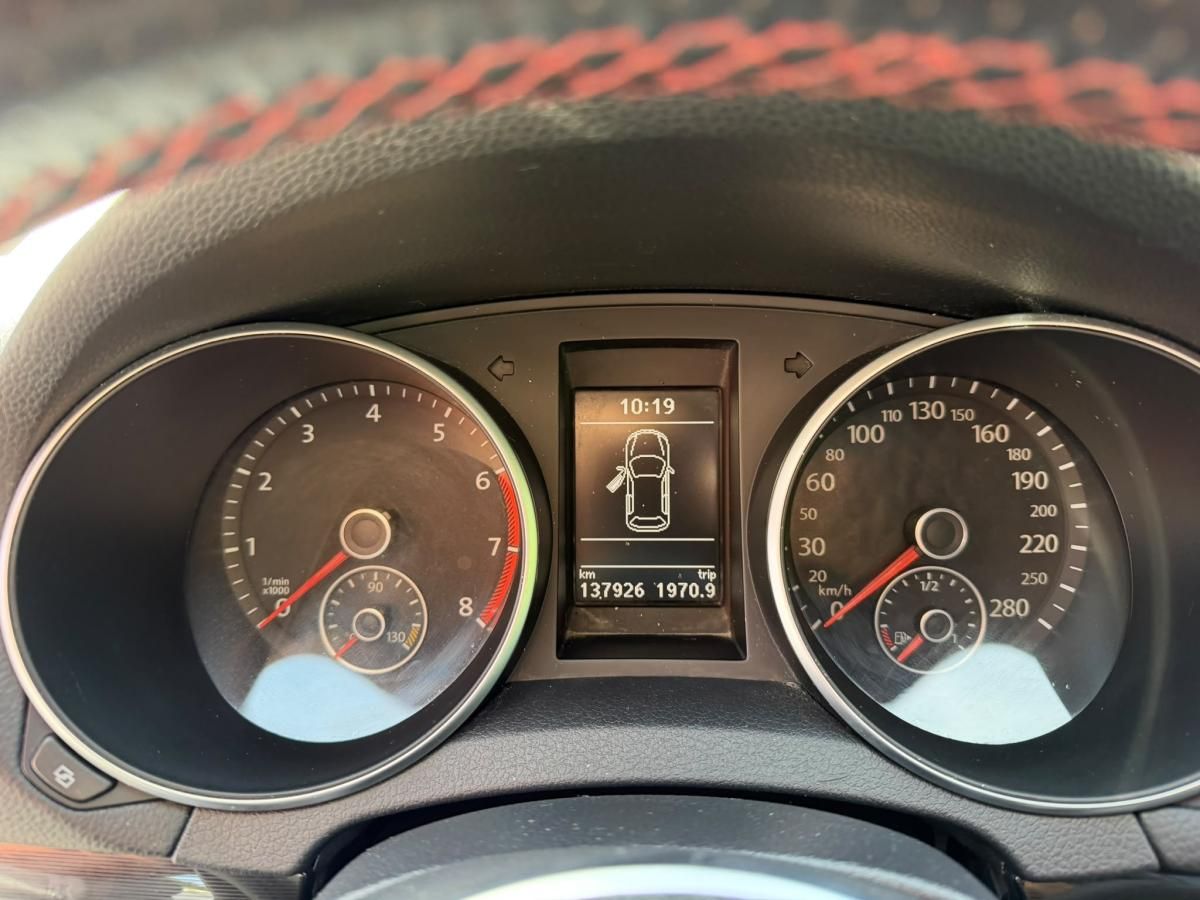 volkswagen-golf-2011-gasolina-1984cc