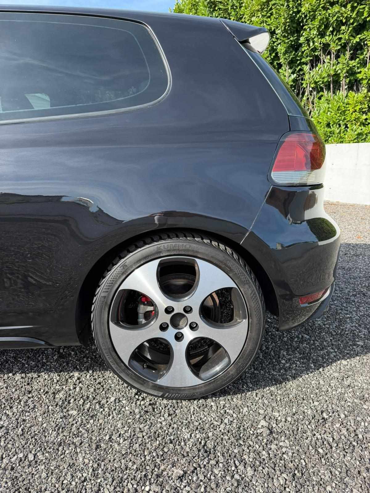 volkswagen-golf-2011-gasolina-1984cc