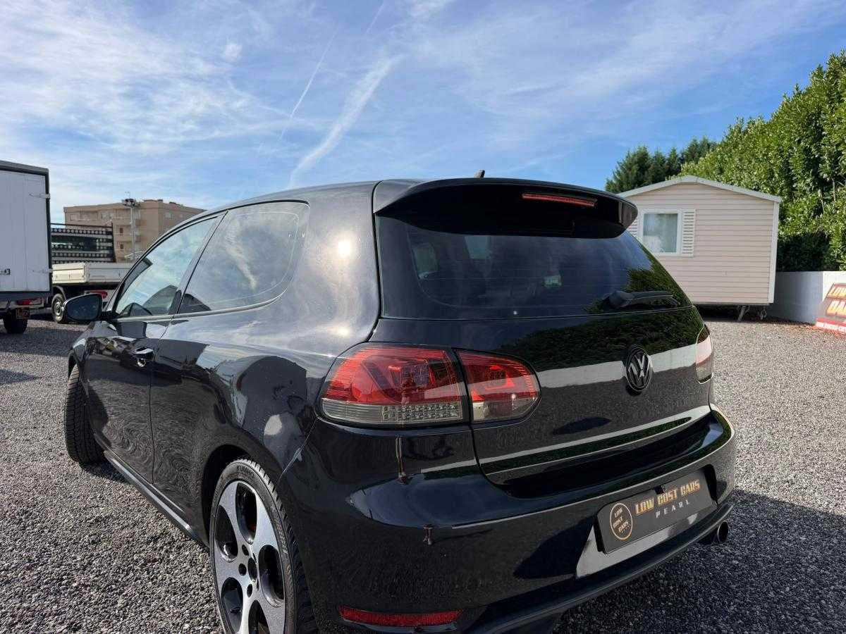 volkswagen-golf-2011-gasolina-1984cc