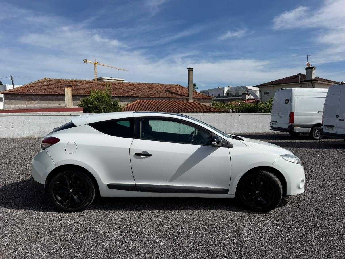 renault-megane-coupe-2010-diesel-1461cc