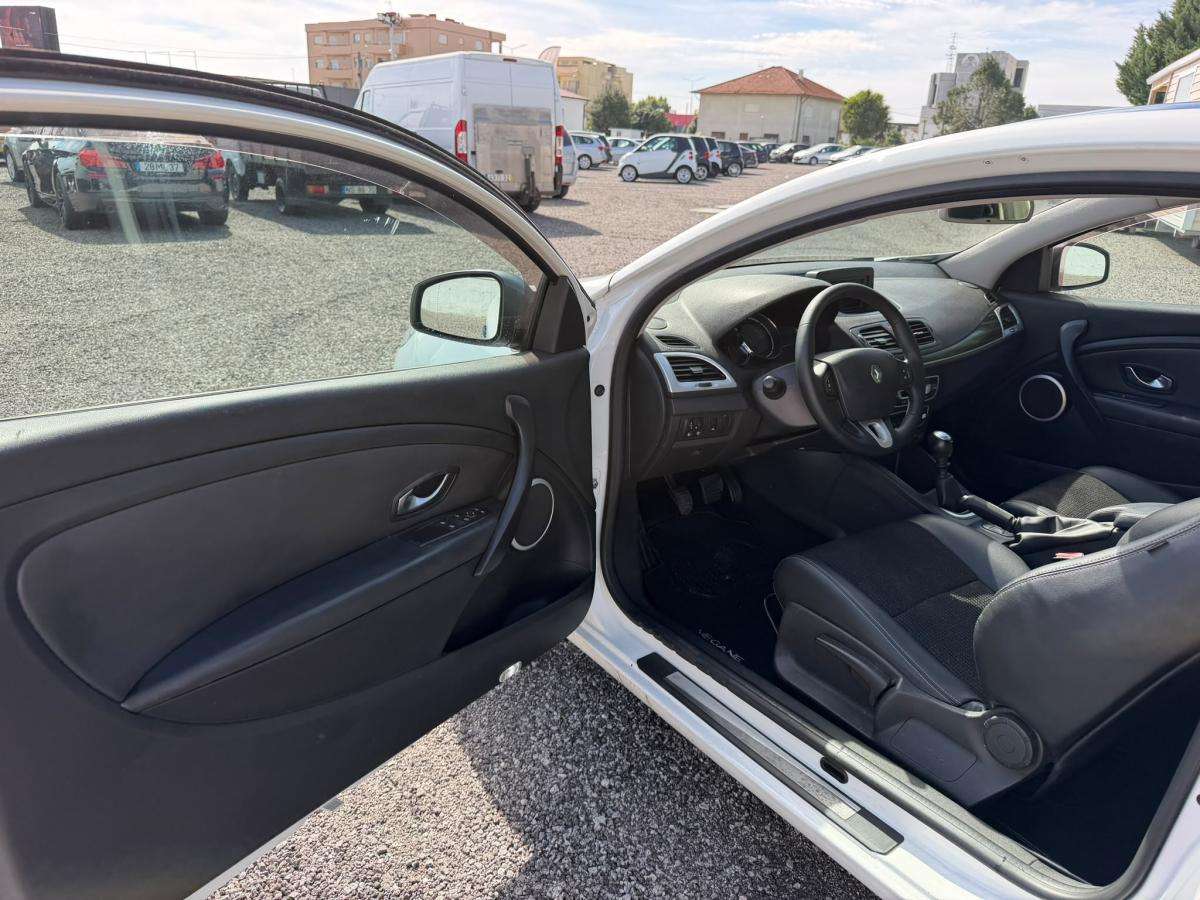renault-megane-coupe-2010-diesel-1461cc