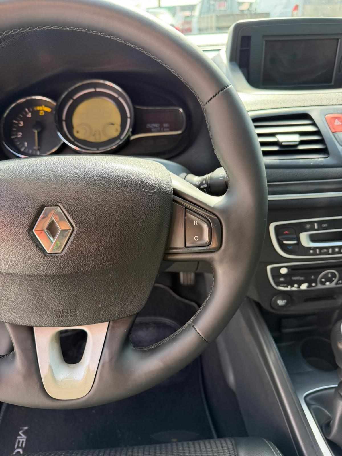 renault-megane-coupe-2010-diesel-1461cc