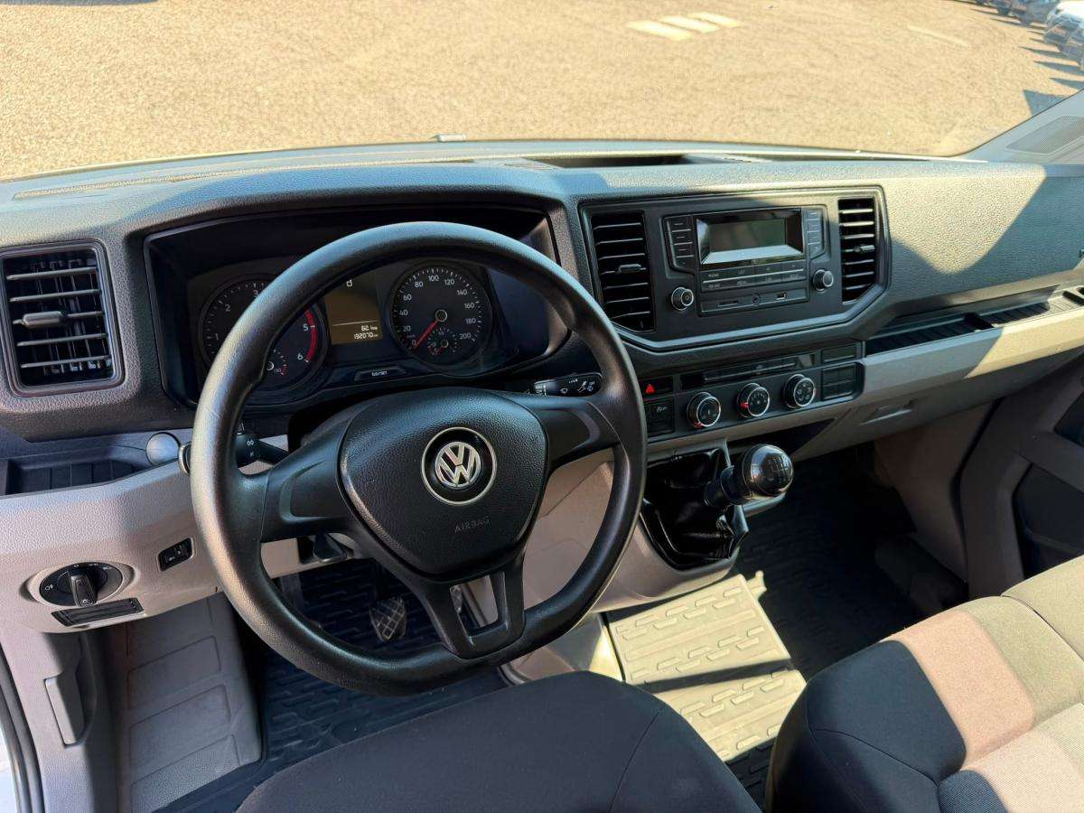 volkswagen-crafter-2018-diesel-1968cc