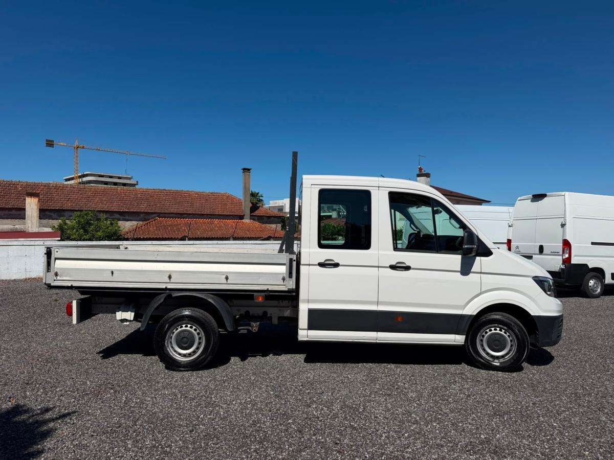 volkswagen-crafter-2018-diesel-1968cc