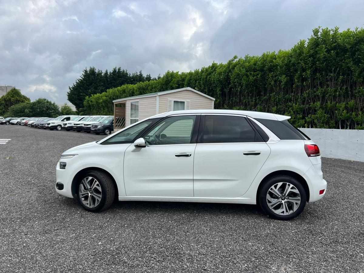 citroen-c4-picasso-2016-diesel-1560cc