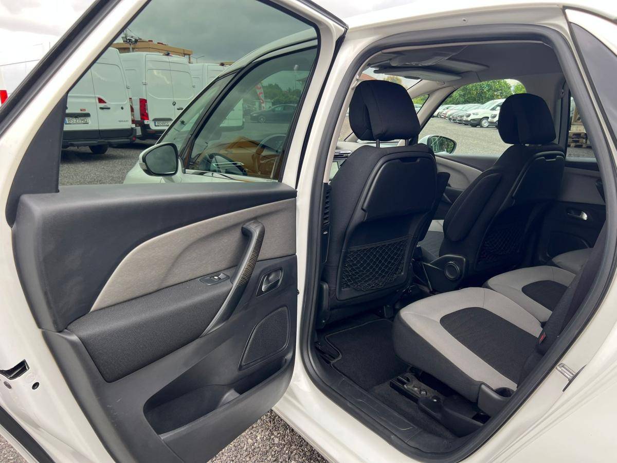citroen-c4-picasso-2016-diesel-1560cc