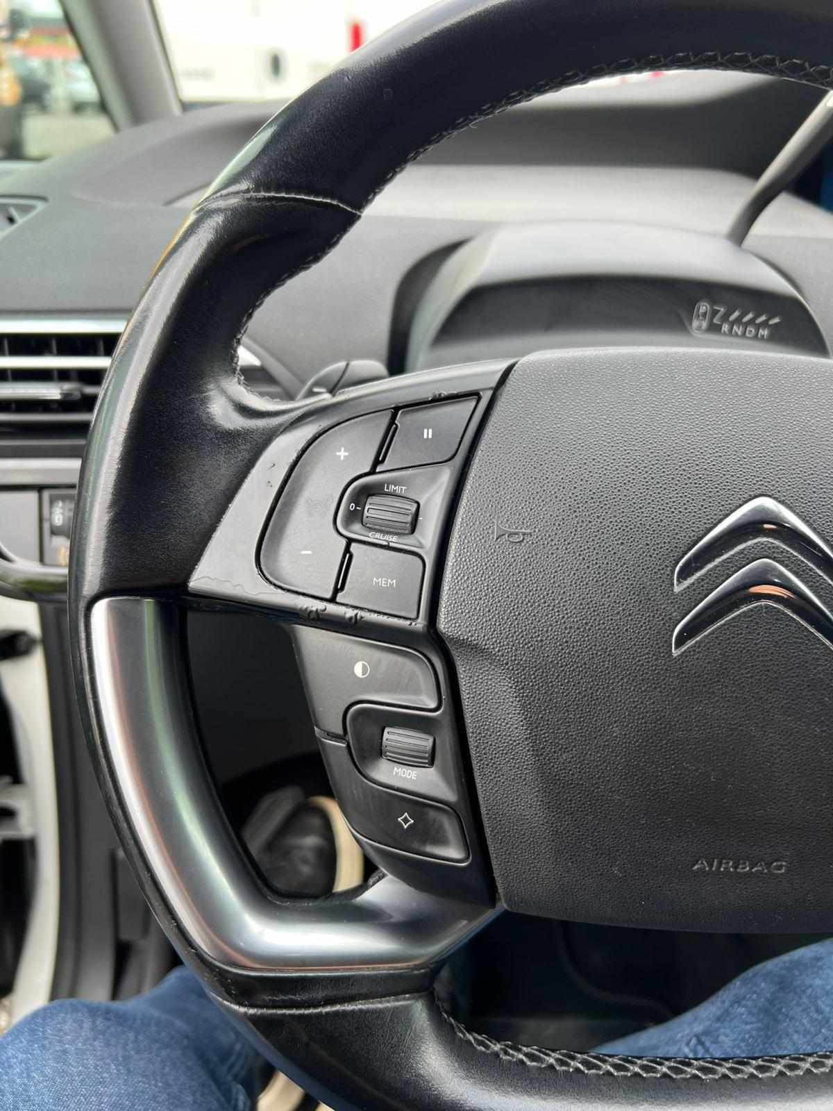 citroen-c4-picasso-2016-diesel-1560cc