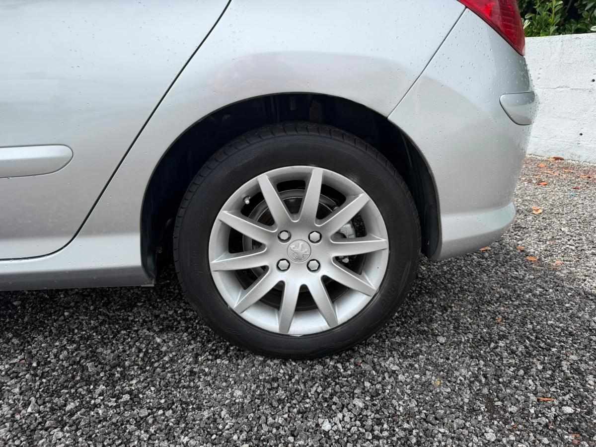 peugeot-308-2009-diesel-1560cc