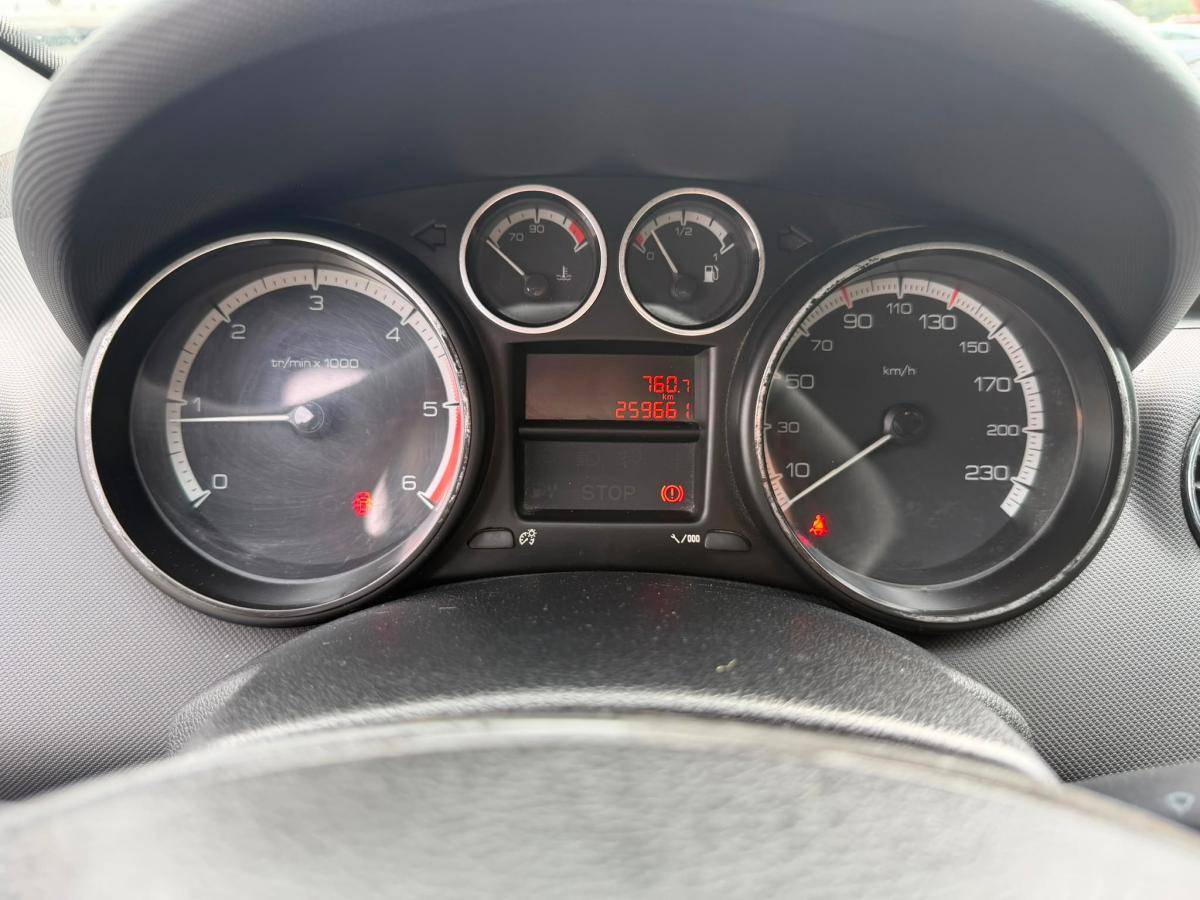 peugeot-308-2009-diesel-1560cc