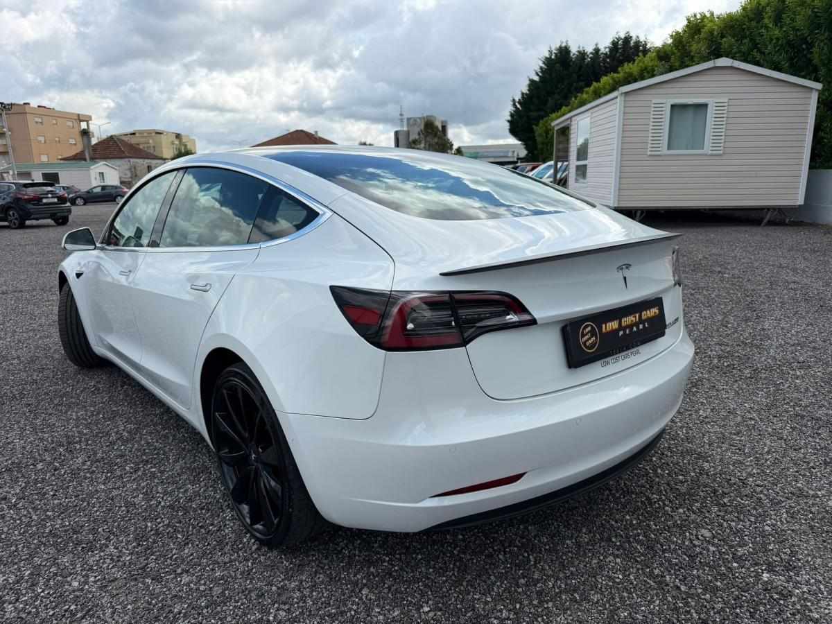 tesla-model-3-2020-eletrico-500cc