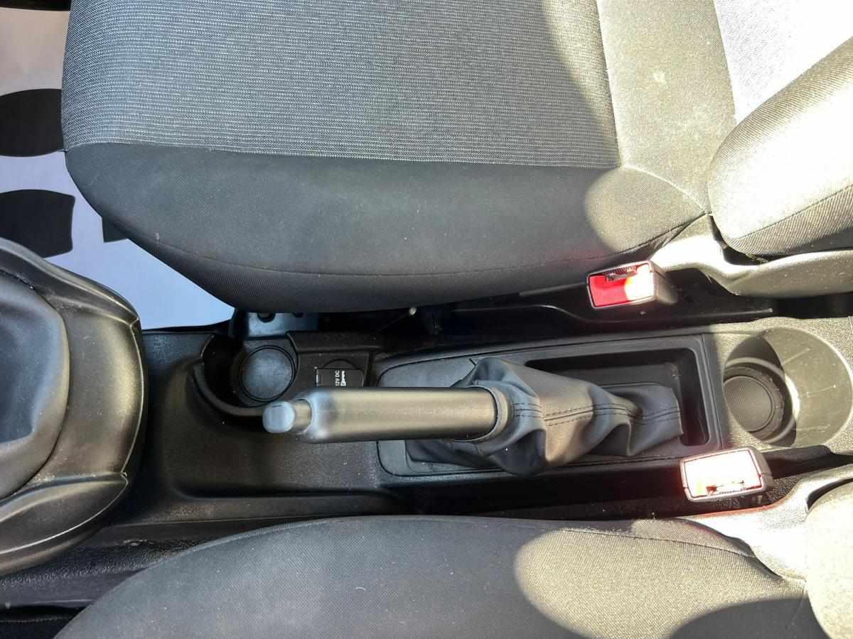 fiat-doblo-2023-diesel-1598cc