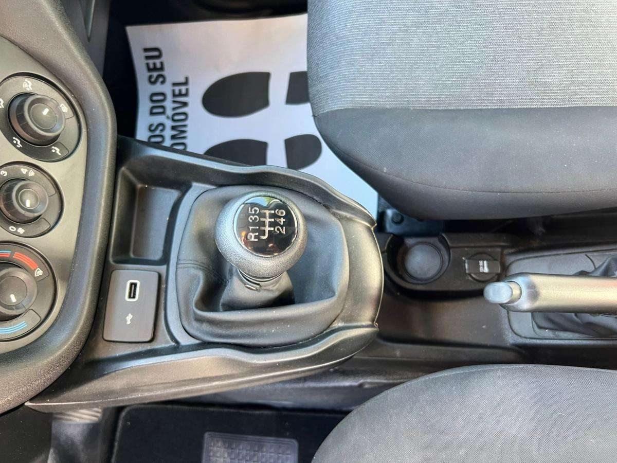 fiat-doblo-2023-diesel-1598cc