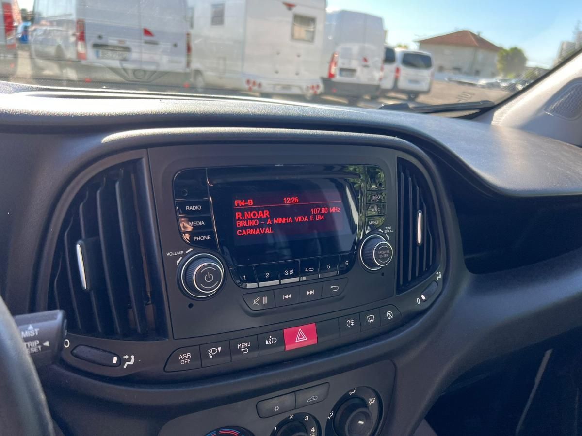 fiat-doblo-2023-diesel-1598cc