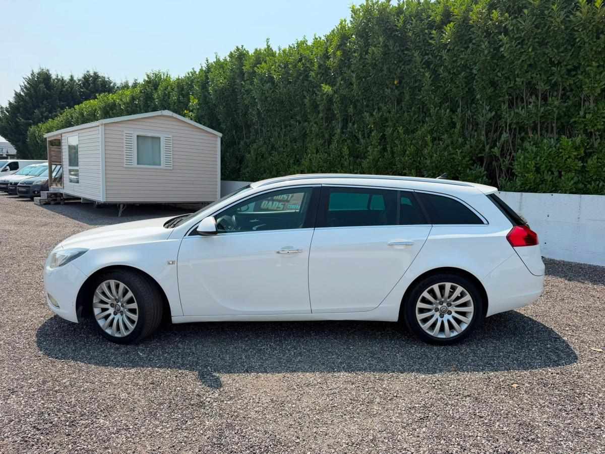 opel-insignia-sports-tourer-2011-diesel-1956cc