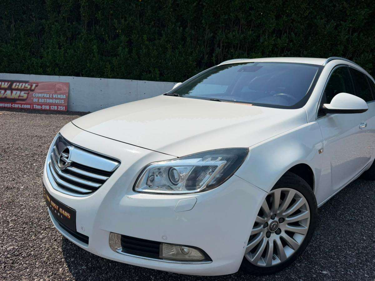 opel-insignia-sports-tourer-2011-diesel-1956cc