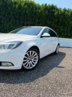 opel-insignia-sports-tourer-2011-diesel-1956cc