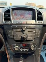 opel-insignia-sports-tourer-2011-diesel-1956cc