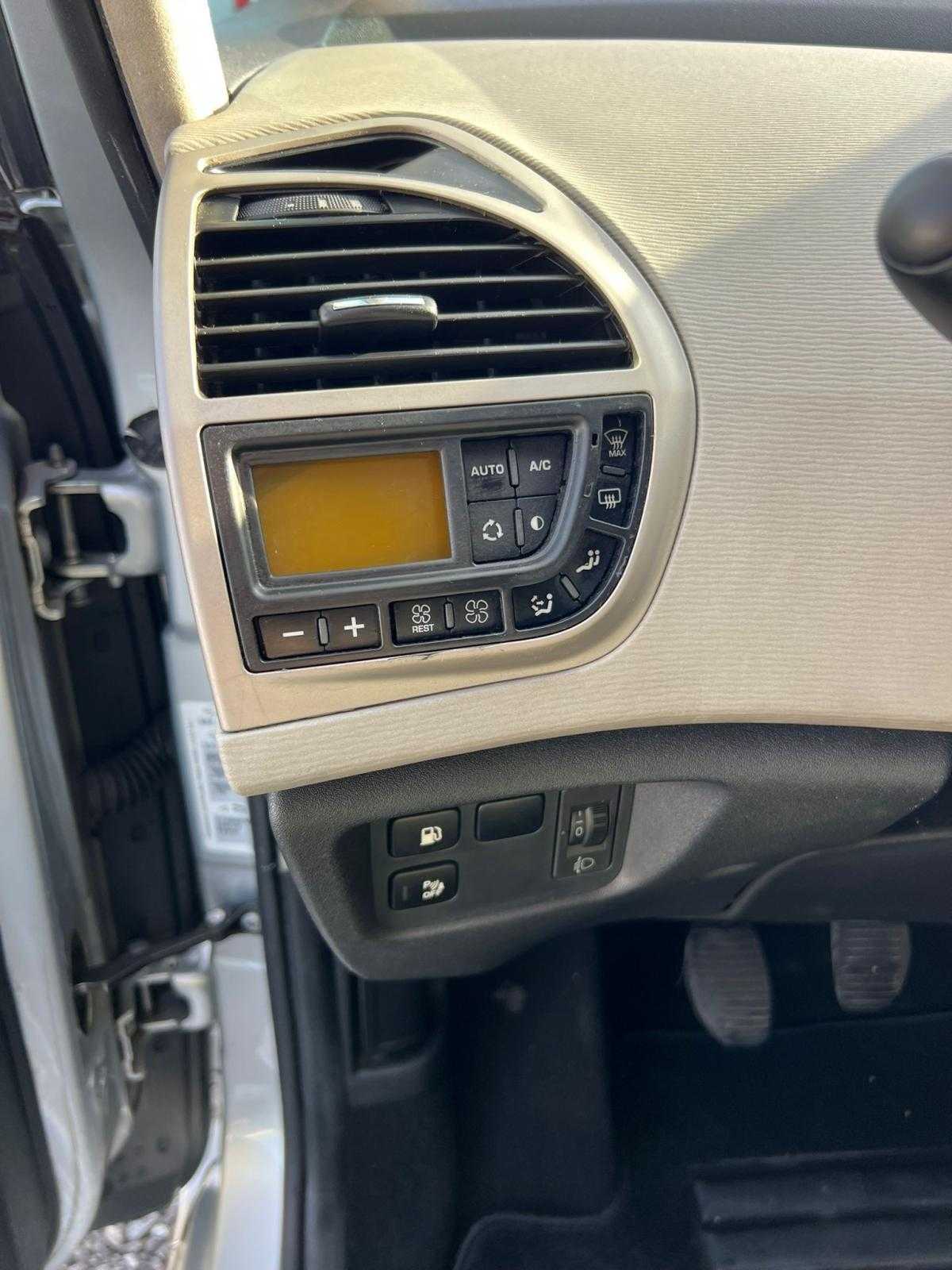 citroen-c4-grand-picasso-2008-diesel-1560cc