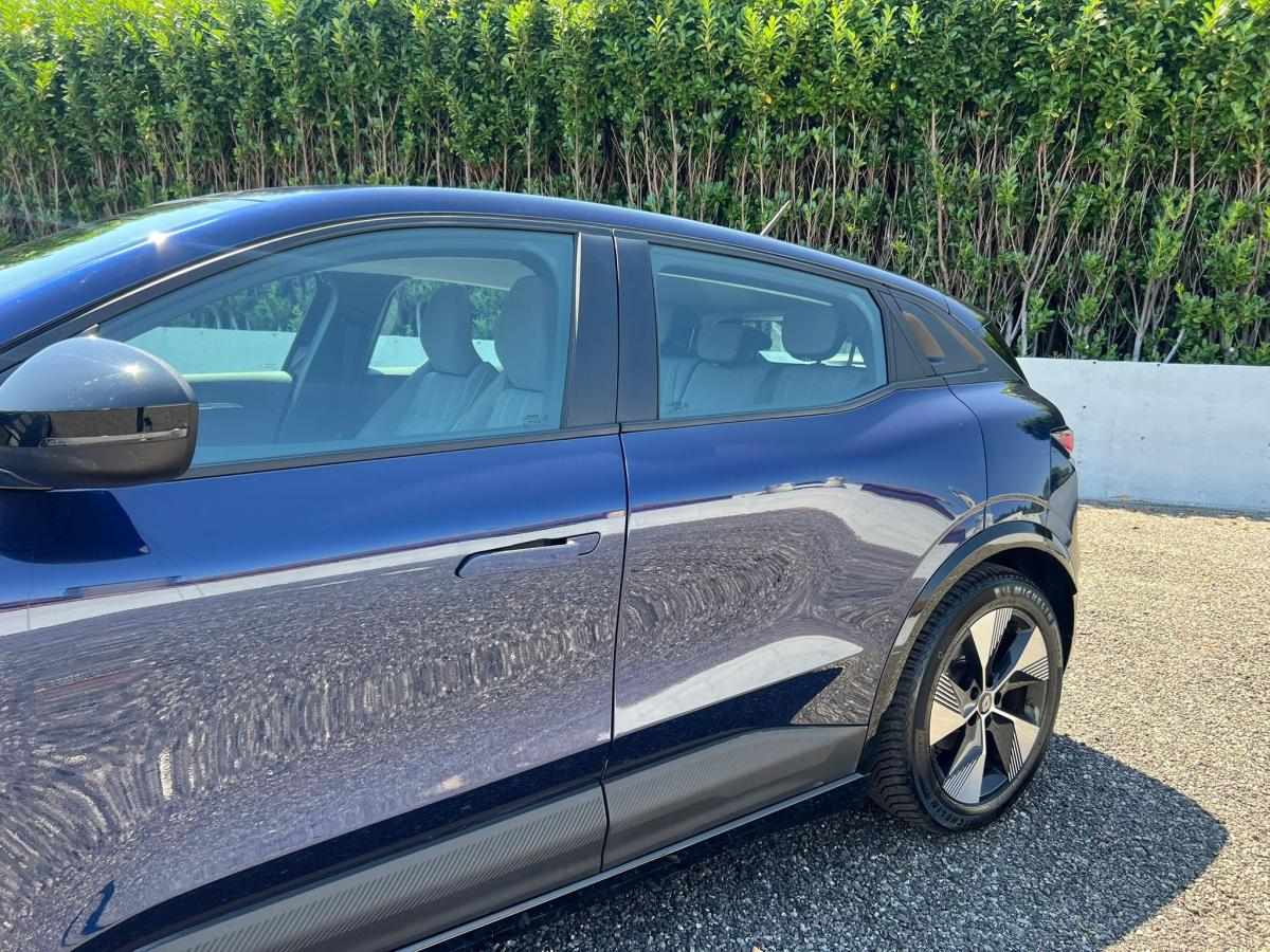 renault-megane-2023-eletrico-0cc