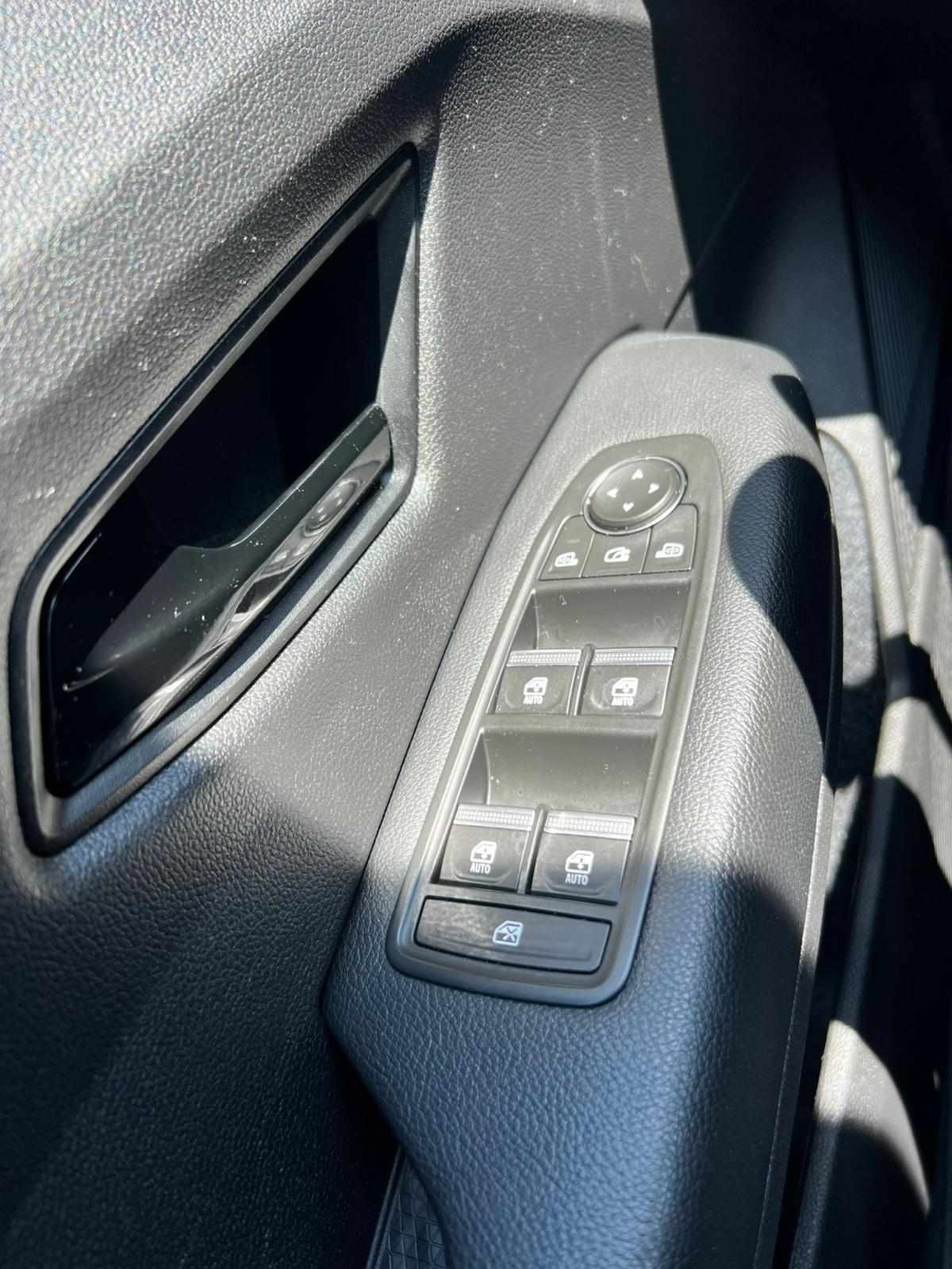 renault-megane-2023-eletrico-0cc