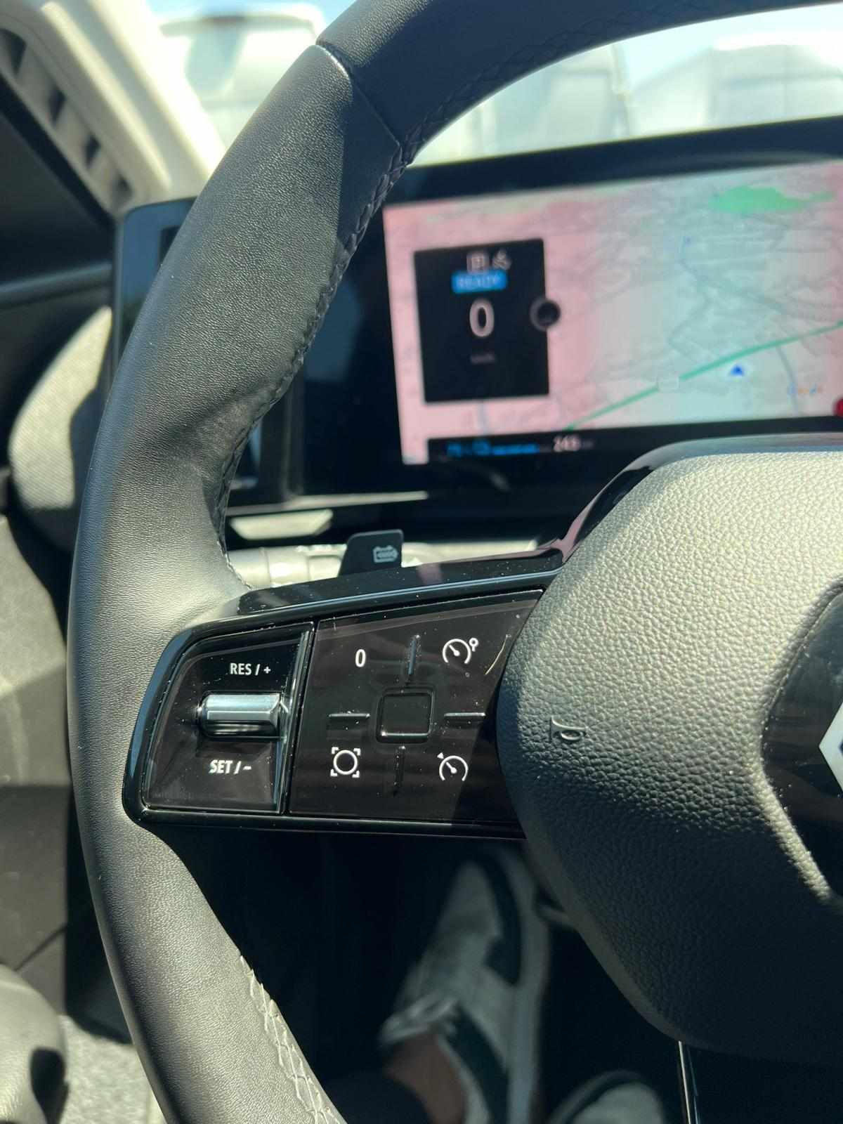 renault-megane-2023-eletrico-0cc