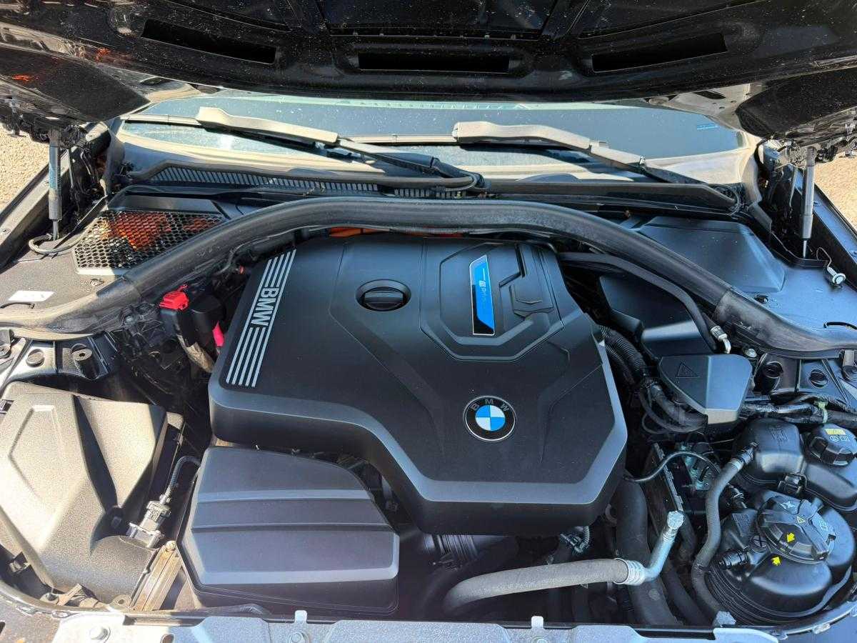 bmw-serie-3-2022-hibrido-a-gasolina-1998cc