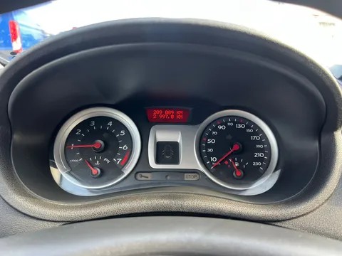 renault-clio-2006-gasolina-1149cc