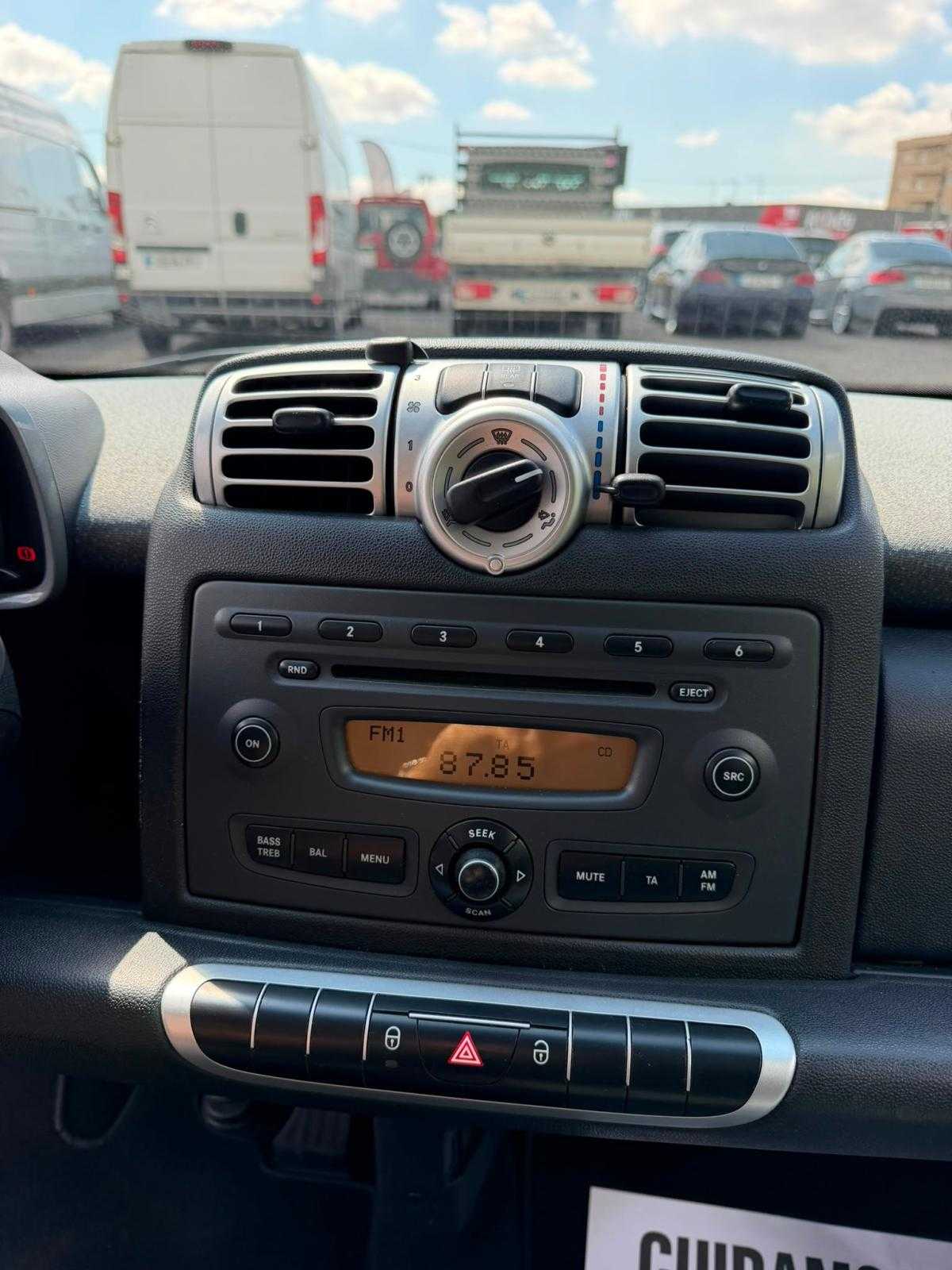 smart-fortwo-2009-diesel-799cc