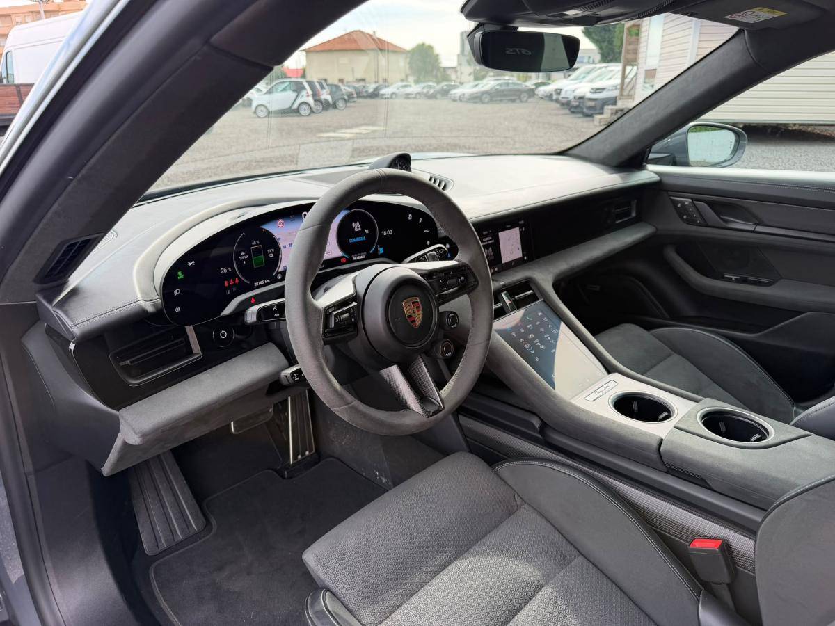 porsche-taycan-2025-eletrico-0cc
