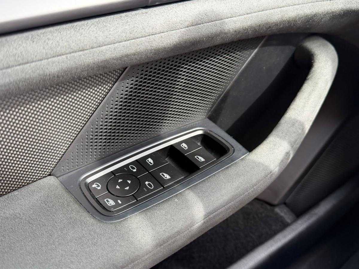 porsche-taycan-2025-eletrico-0cc