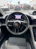 porsche-taycan-2025-eletrico-0cc