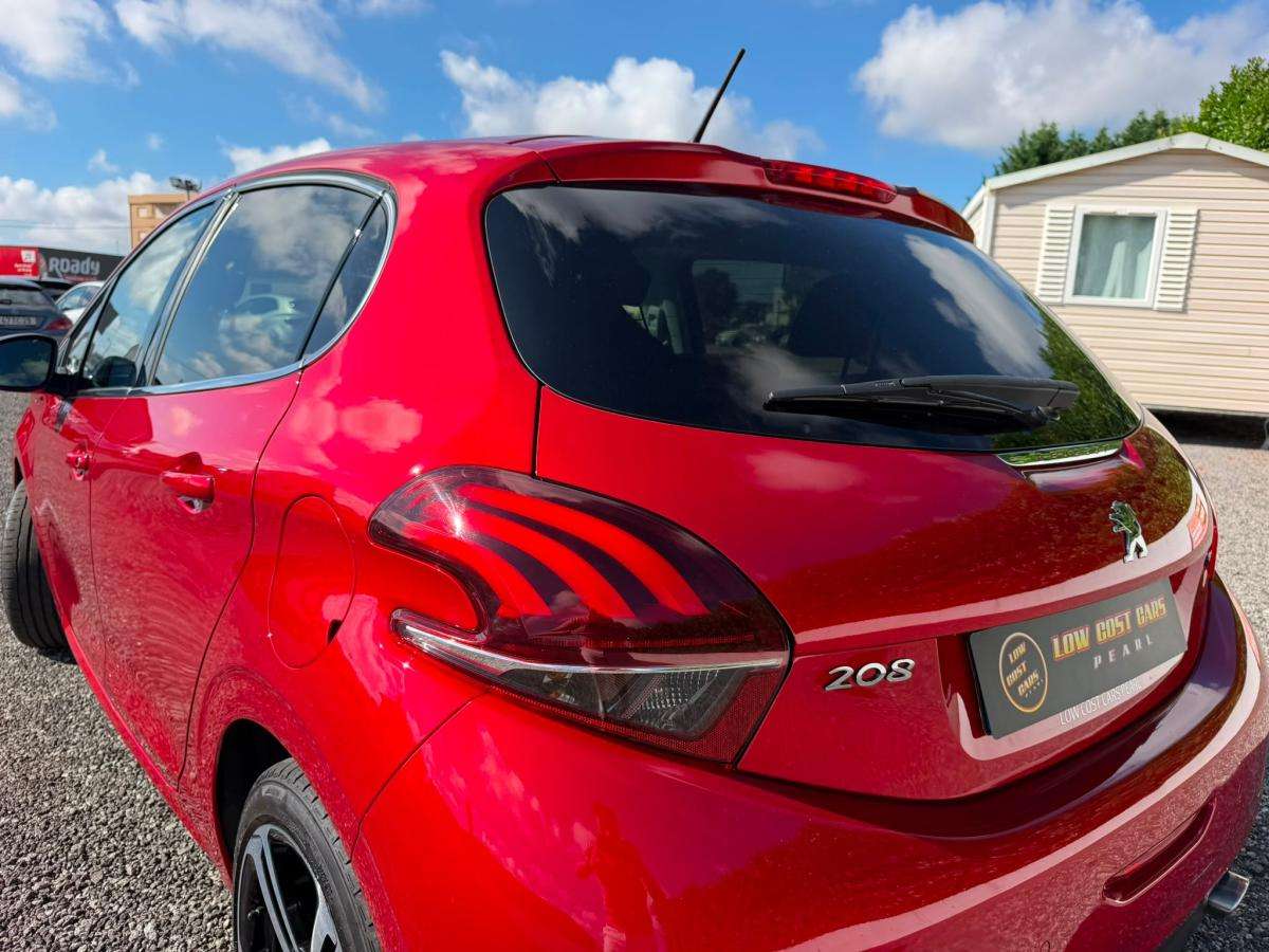 peugeot-208-2019-gasolina-1199cc