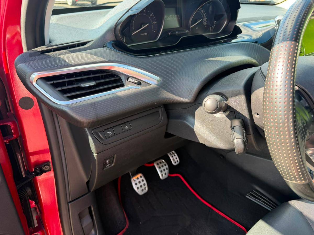 peugeot-208-2019-gasolina-1199cc
