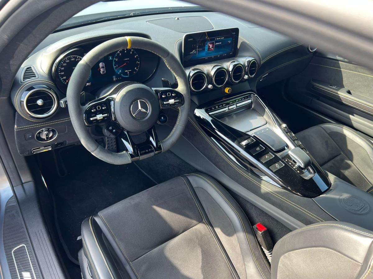 mercedes-benz-amg-gt-2019-gasolina-3982cc