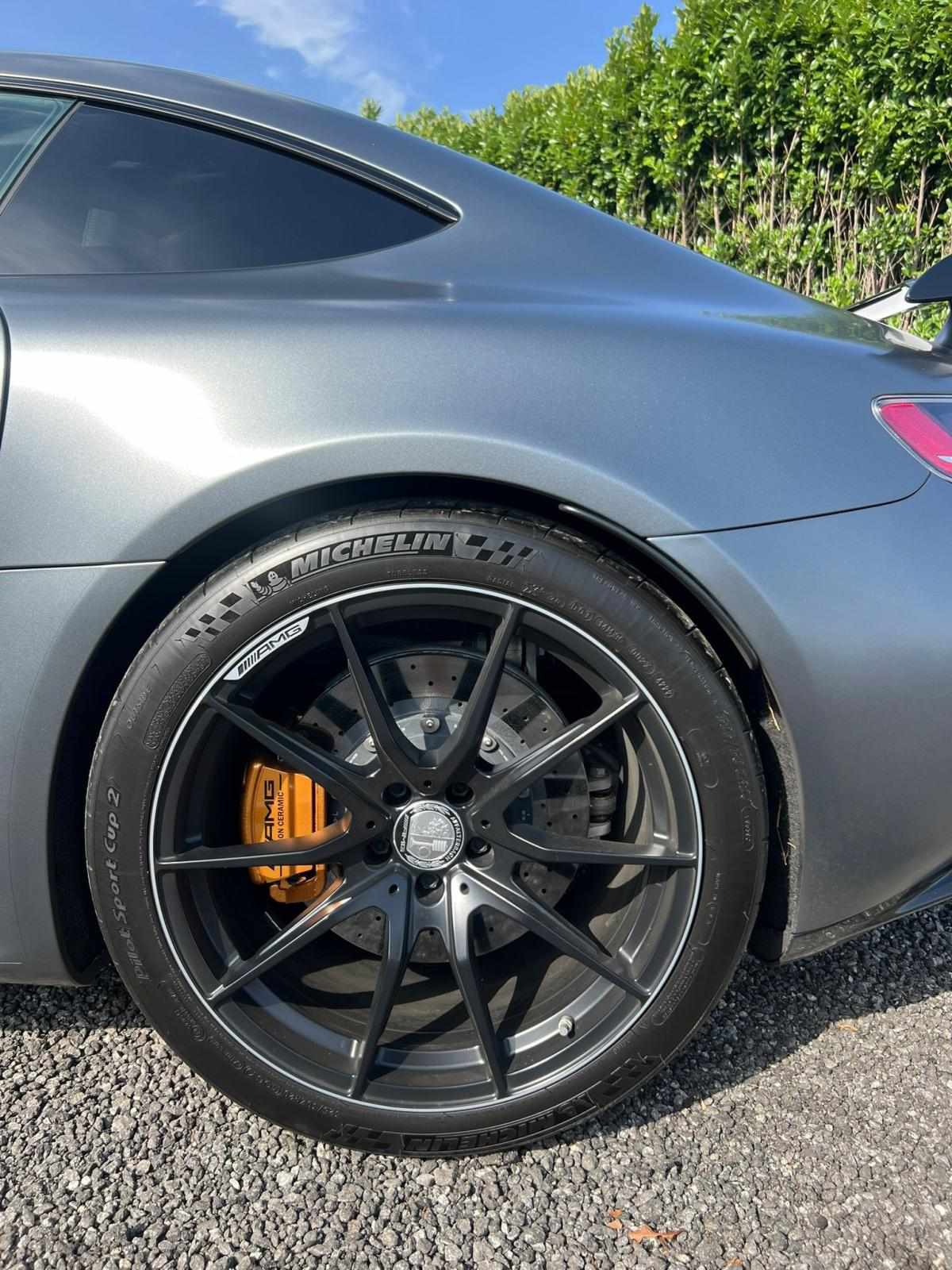 mercedes-benz-amg-gt-2019-gasolina-3982cc