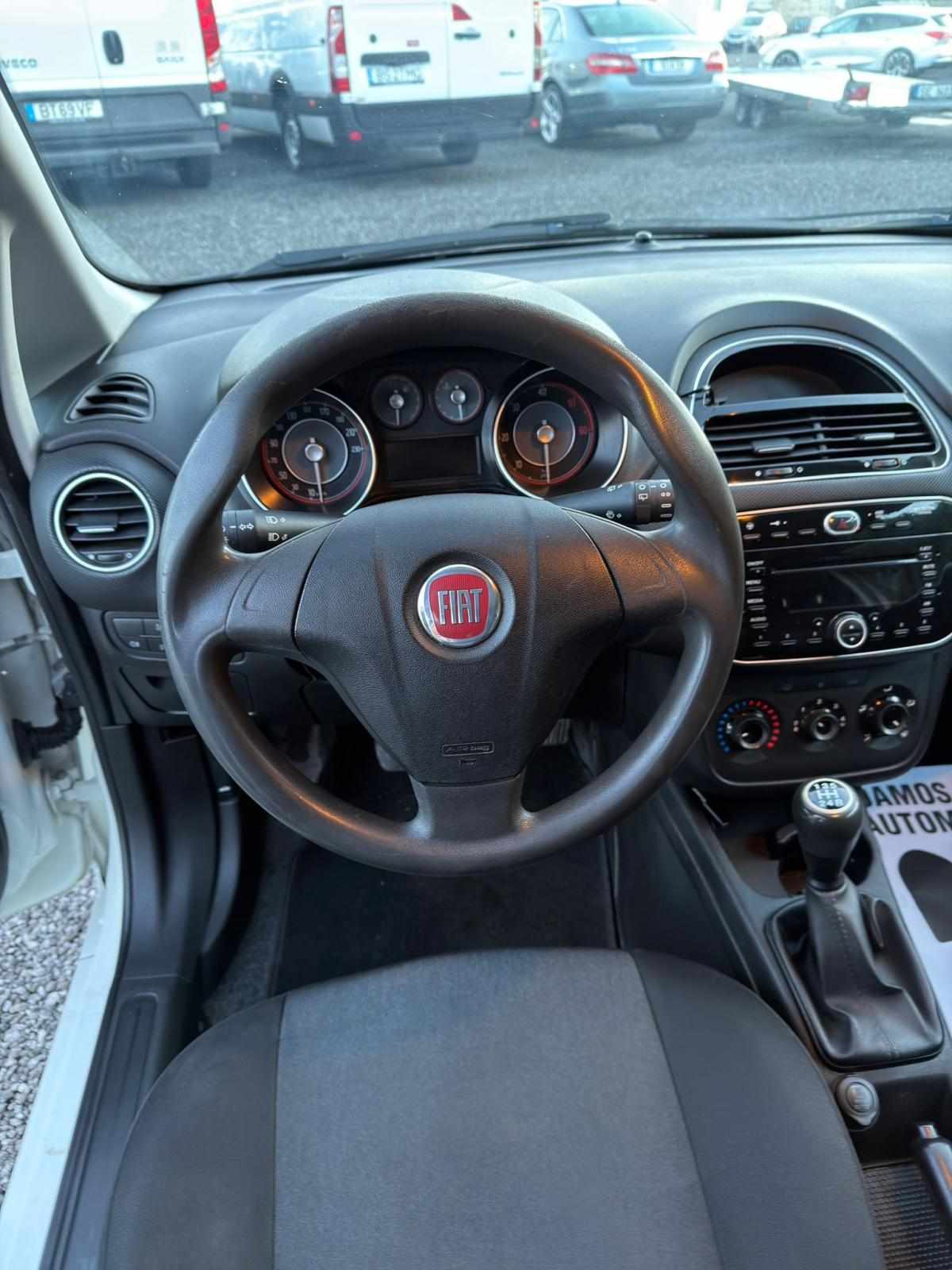 fiat-punto-2015-diesel-1248cc