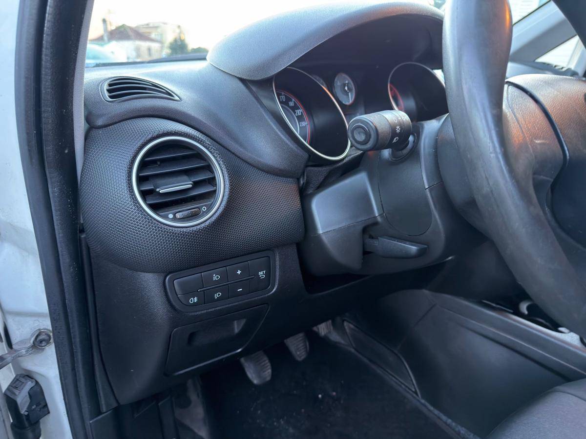 fiat-punto-2015-diesel-1248cc