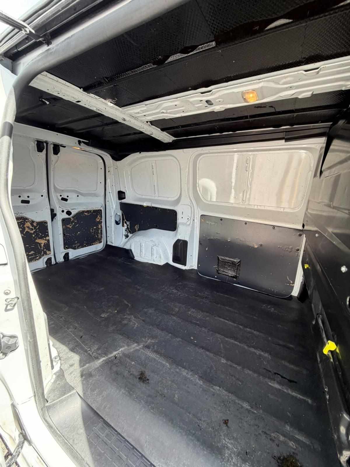 opel-vivaro-2023-diesel-1499cc