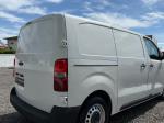 opel-vivaro-2023-diesel-1499cc