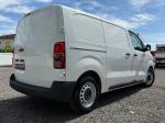 opel-vivaro-2023-diesel-1499cc