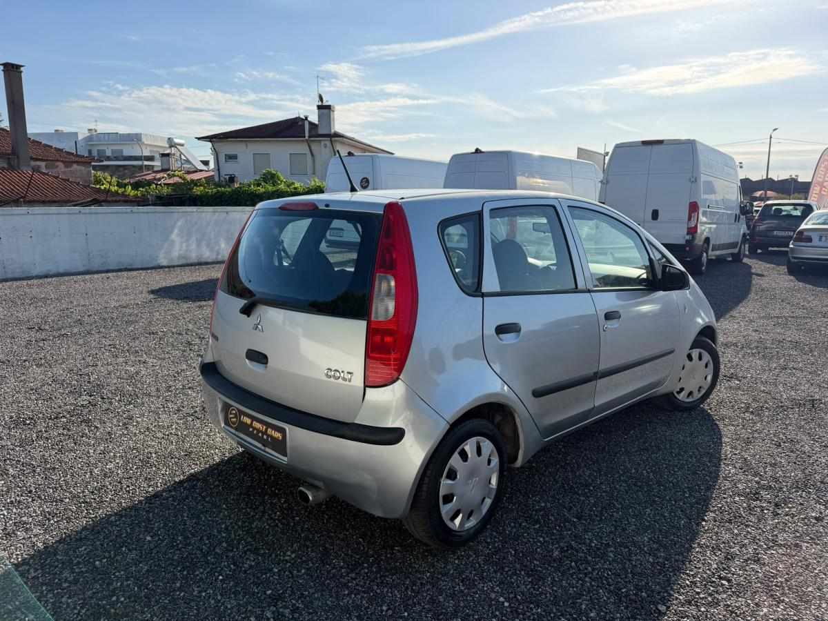 mitsubishi-colt-2008-gasolina-1124cc